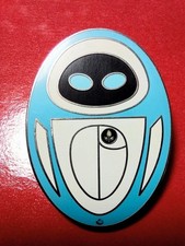 Pin's Disney Lanyard Refresh