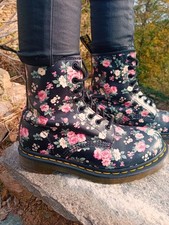 Dr. Martens Floral 37