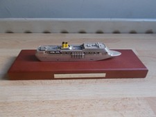 Maquette bateau COSTA neoROMANTICA