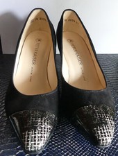 Escarpins daim et cuir verni