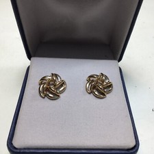 14K Flower Knot Yellow Gold