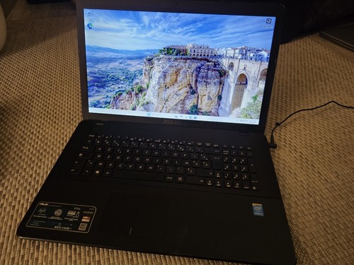 Portable asus pouces - portable,