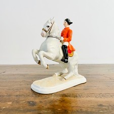 Rare Statuette Porcelaine