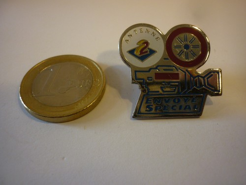 Pin envoyé special - special,