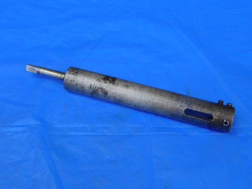 Hand tap driver tapping - driver,