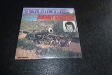 CD SINGLE 2 TITRES NEUF "JOHNNY HALLYDAY : LE SOLEIL SE LEVE A L'EST"
