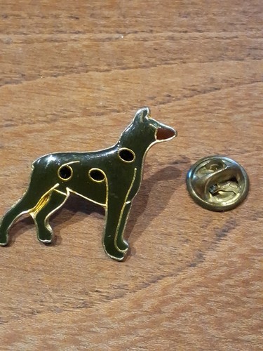 Pin doberman chien p2 - pin´s,