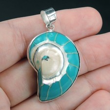 Petit pendentif coquillage