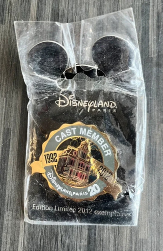 Pin disneyland paris cast - pin's,