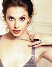 Publicité Advertising 028  2009   Dinh Van joaillier collection menottes