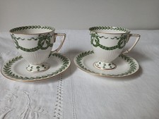 Paire de tasse et sous tasse