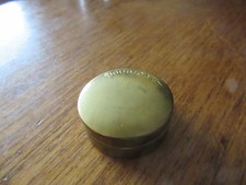   POUDRIER HOUBIGANT  BOITE  PILLULE METAL DORE GLACE