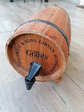 ANCIEN TONNELET BOIS DISTRIBUTEUR SCOTCH WHISKY WILLIAM GRANT'S & Bouteille 1,5l