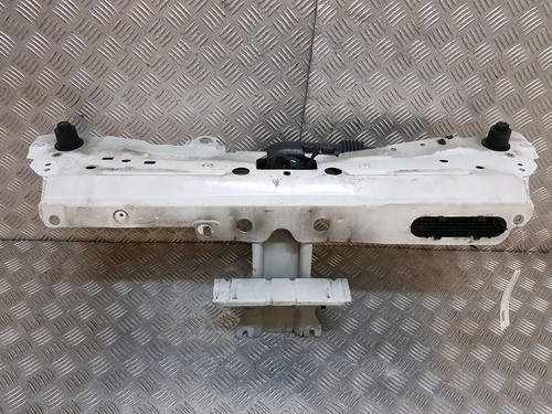Traverse superieure armature
