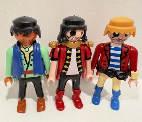 Playmobil pirate figures - pirate,