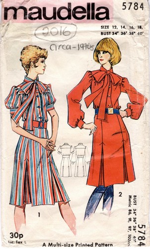 1970s vintage couture motif - 1970s,