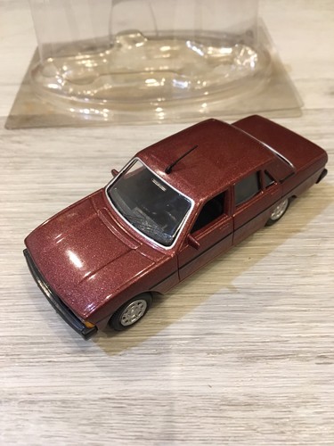 Ancienne peugeot 604 - ancienne,