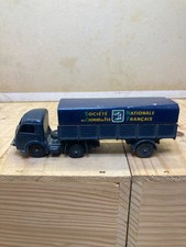 Camion tracteur Panhard dinky toys bleu SNCF société national des chemin de fer