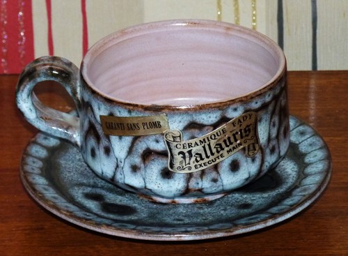 Jolie tasse cafe avec - avec, sous
