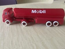 Bourbon Vapé Berliet Citerne Mobil Rouge Jouet Ancien Époque Dinky Cij Minialuxe