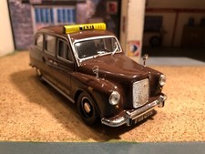 AUSTIN FX4 TAXI DUBLIN 4