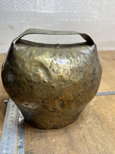 Ancienne cloche métallique - ancienne, cloche￼