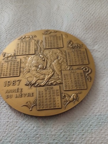 Médaille bronze calendrier - médaille,