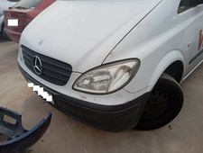 enjoliveur pare-choc avant