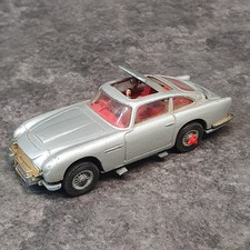 Aston Martin 007 Corgi Toys