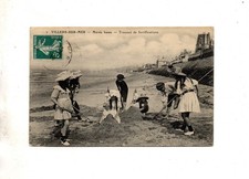 CPA -14- VILLERS SUR MER -  Marée basse - Travaux fortification - animée - voy10