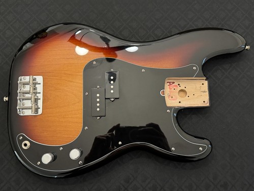 Fender precision bass sunburst - fender,