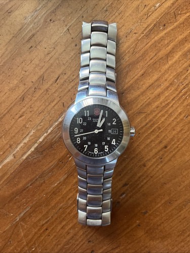 Montre victorinox swiss army - montre, army,