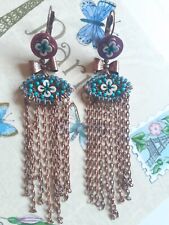 Très belles et originales boucles d'oreilles dormeuses  "Kalinka" de Satellite