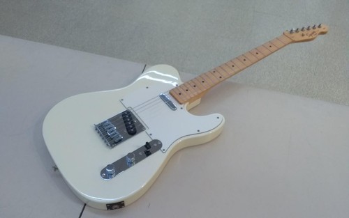Guitare électrique squier - électrique,