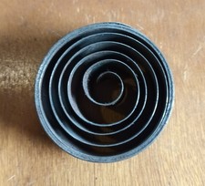 Ancien ressort pour pendule carillon ou phonographe 24 x 60