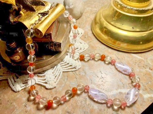 Collier perles pierres cristal