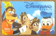 DONALD DISNEYLAND PASS