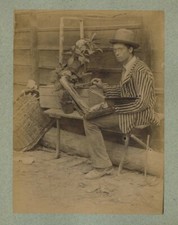 Jeune peintre sur le motif. Provence. Albumine 1885-90. Peinture. Palette.