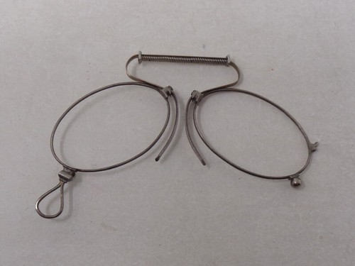 Ancienne lunettes extensible - ,