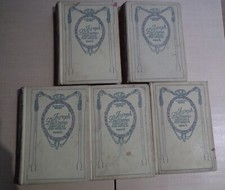 Joseph Balsamo par Alexandre Dumas en 5 volumes. Nelson. 1930 1931