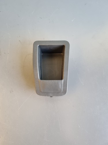 Peugeot 207 vide poche - /,