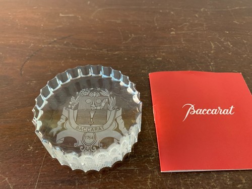 Presse papier blason baccarat - papier,