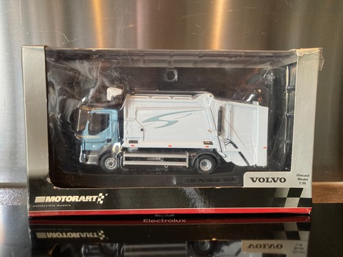 Camion poubelle benne - , à