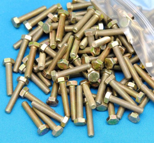 Lot 100 vis - 100, acier