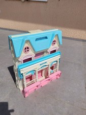 maison de poupée fisher price