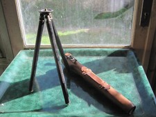 ANCIEN TREPIED PIED D’APPAREIL PHOTO EN LAITON AVEC SON ETUI EN CUIR