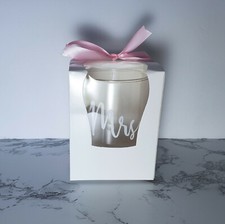 Stemless Wine Glass Display