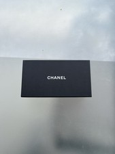 boîte chanel vide