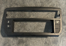 ENCADREMENT ENJOLIVEUR AUTORADIO COMMANDE CLIM CITROEN C5 2 II 9682459677