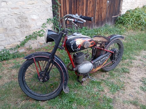 Moto collection thomann - thomann, 125cc
